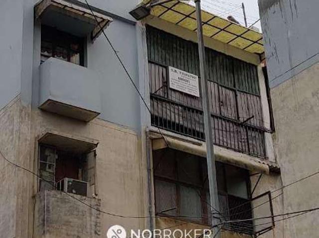 Flat for sale in West Delhi, Deri