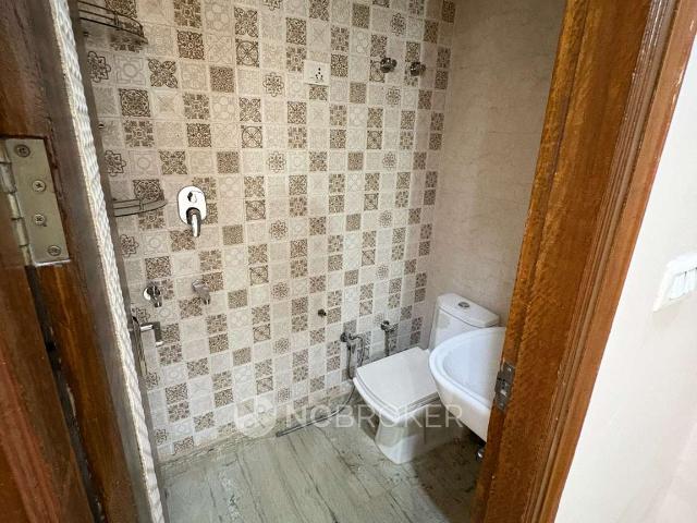 Flat for rent in West Delhi, Deri