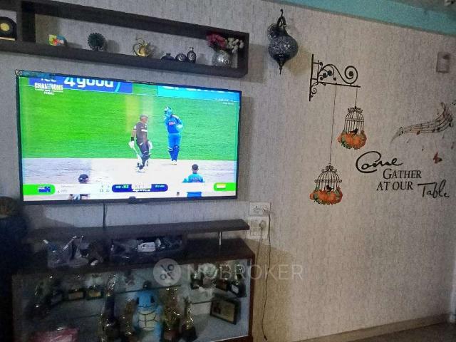 Flat for rent in Gaur City 2, Gautam Buddha Nagar