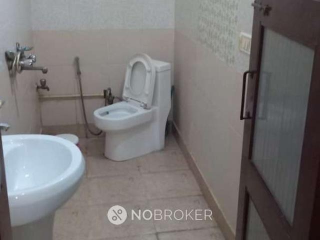 Flat for sale in South Delhi, Deri