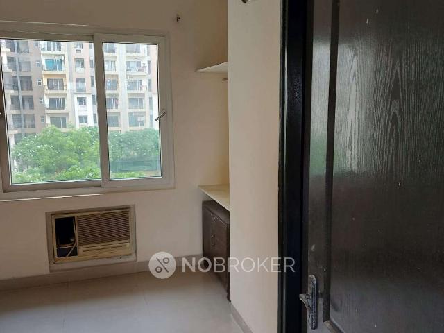 Flat for rent in Sector 34 Omicron 3, Greater Noida