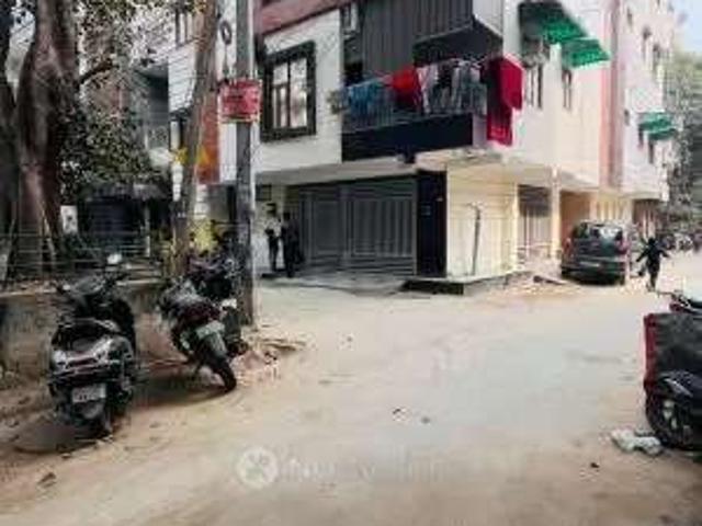 Flat for sale in Rohini, Delhi