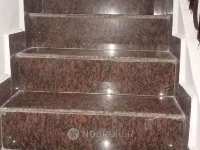 Flat for rent in North West Delhi, Deri