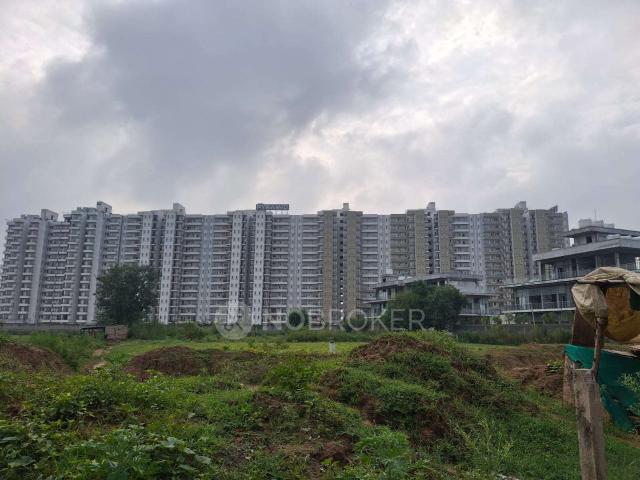 Flat for rent in Hariana