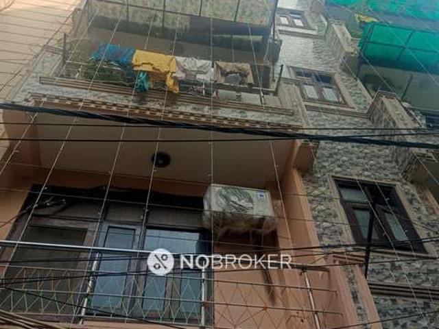 Flat for rent in South Delhi, Deri