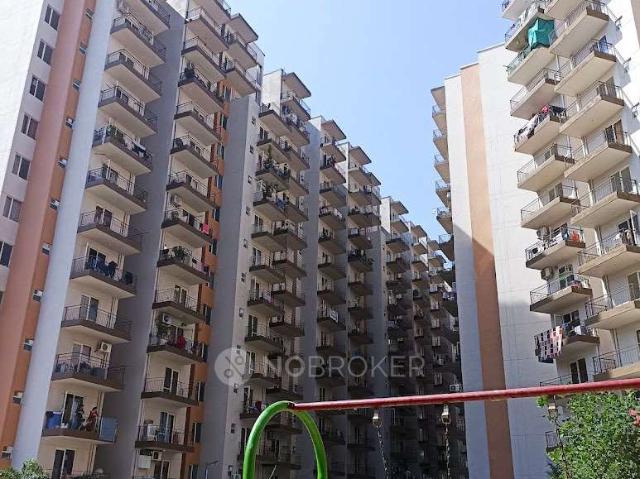 Flat for rent in Hariana