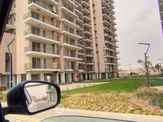 Flat for rent in Hariana