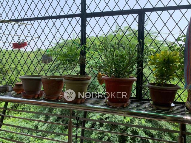 Flat for sale in South Delhi, Deri
