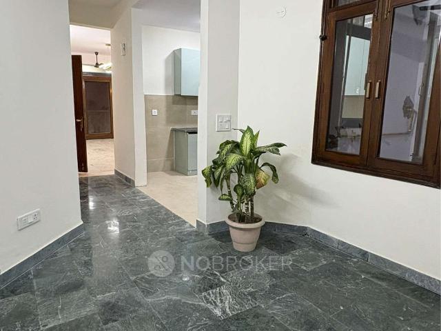 Flat for rent in South Delhi, Deri