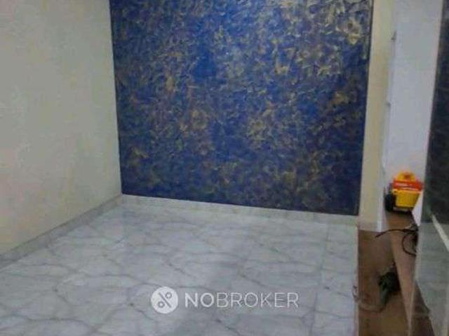 Flat for sale in West Delhi, Deri