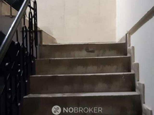 Flat for sale in South Delhi, Deri