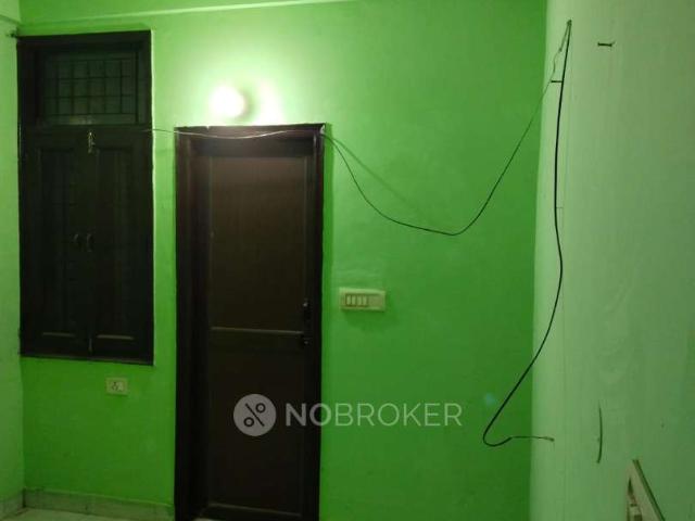 Flat for sale in West Delhi, Deri