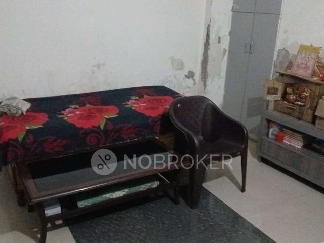 Flat for sale in South West Delhi, Deri