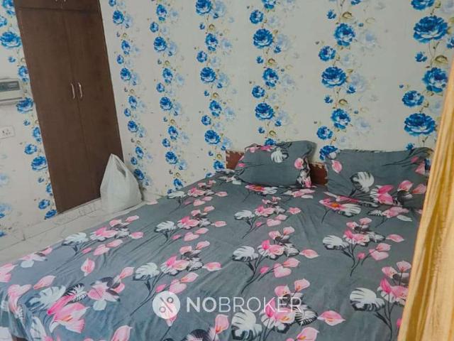 Flat for sale in West Delhi, Deri