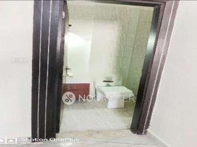 Flat for sale in West Delhi, Deri