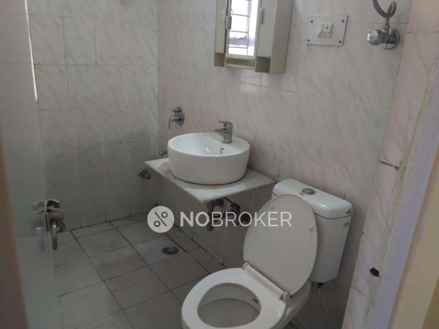 Flat for rent in Deri