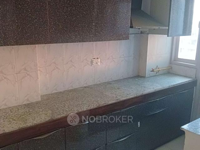 Flat for rent in Hariana