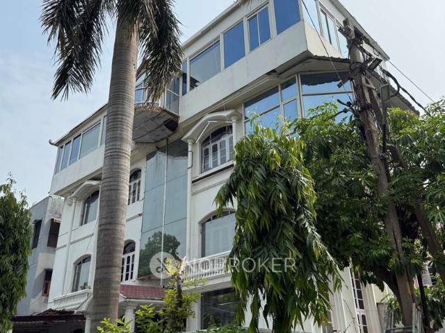 Flat for rent in West Delhi, Deri