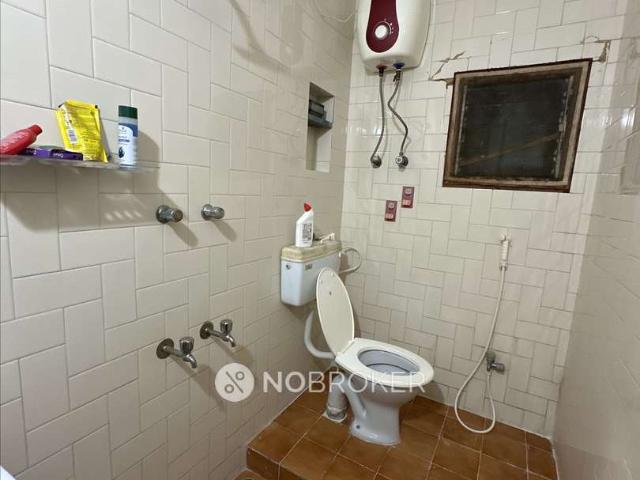 Flat for rent in Adyar, Tamil Nadu