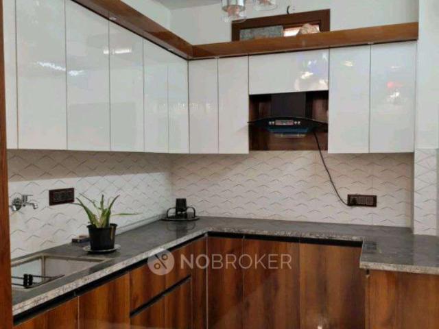 Flat for rent in West Delhi, Deri