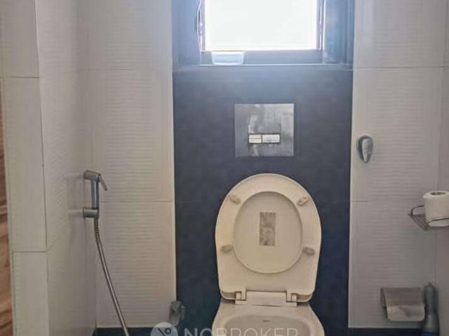 Flat for sale in Jogeshwari West, Mumbai