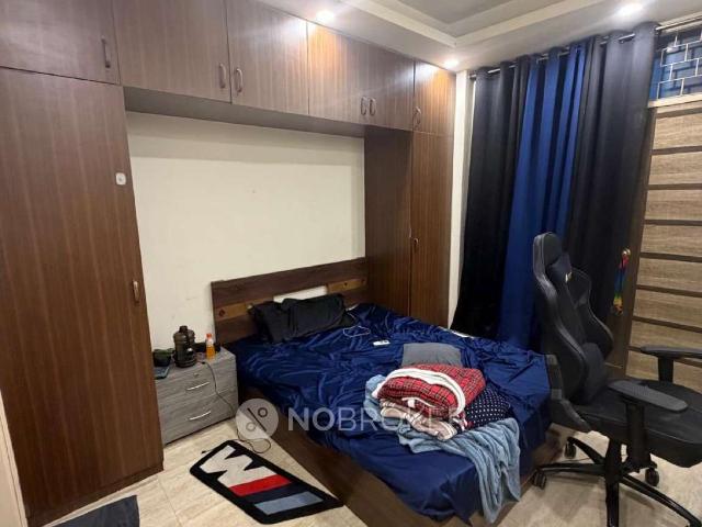 Flat for rent in Hariana