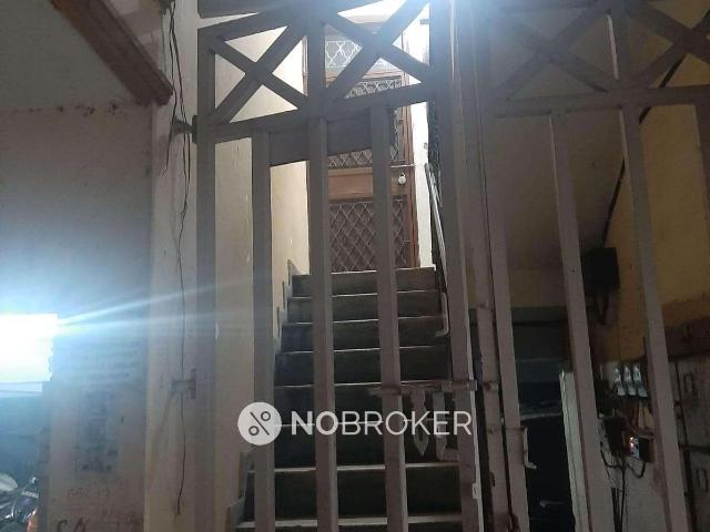 Flat for sale in South Delhi, Deri