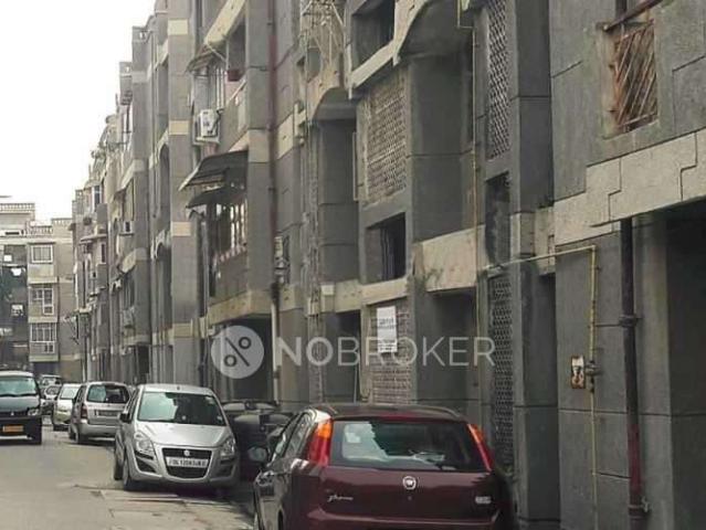 Flat for rent in South Delhi, Deri
