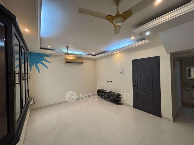 Flat for rent in Adyar, Tamil Nadu