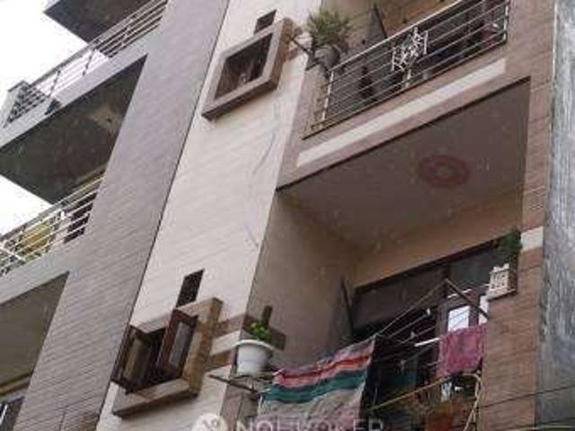 Flat for sale in West Delhi, Deri