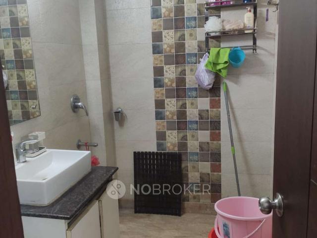 Flat for rent in South Delhi, Deri