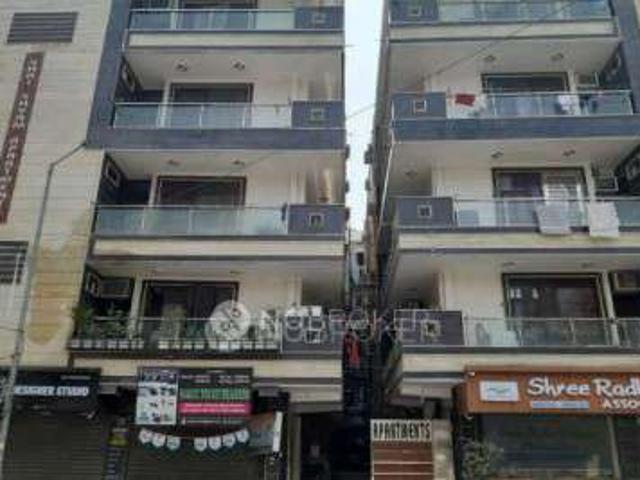 Flat for sale in West Delhi, Deri