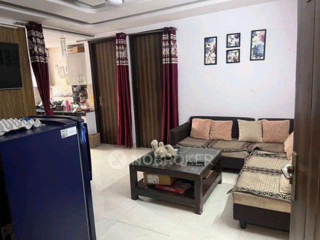Flat for rent in South Delhi, Deri