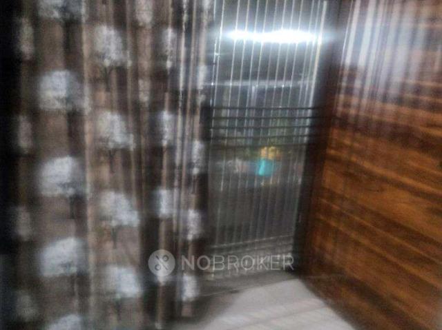 Flat for sale in South West Delhi, Deri