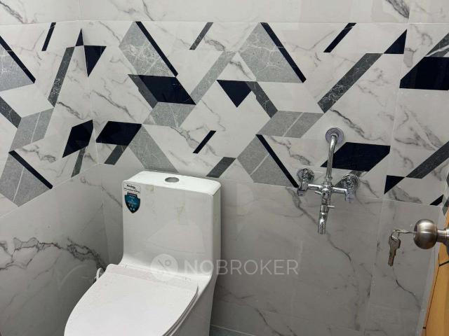 Flat for rent in Adyar, Tamil Nadu