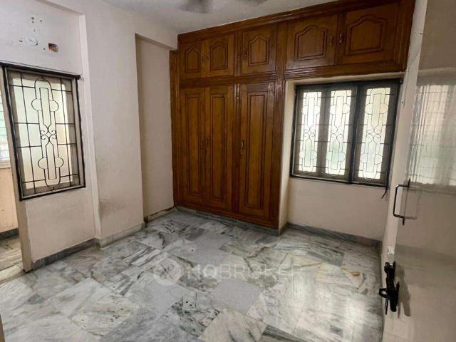 Flat for sale in Somajiguda, Haidarabad