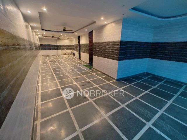 Flat for sale in East Delhi, Deri
