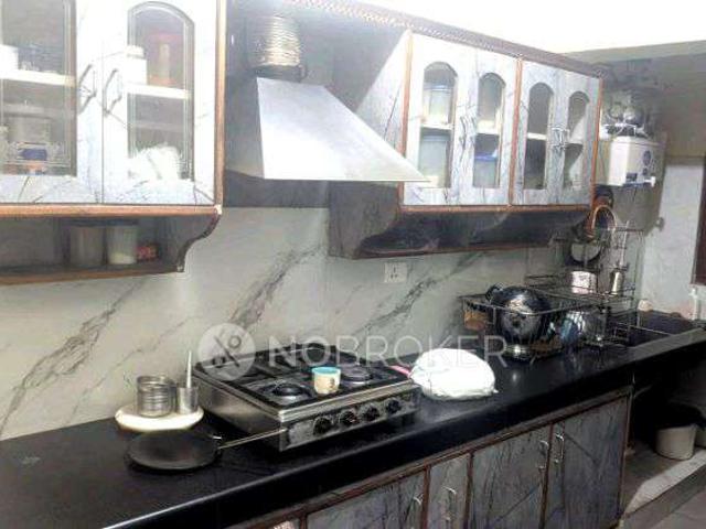 Flat for rent in Hariana