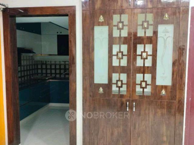 Flat for rent in Adyar, Tamil Nadu