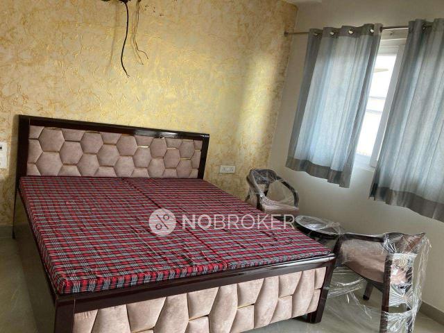 Flat for sale in Mayur Vihar, Delhi