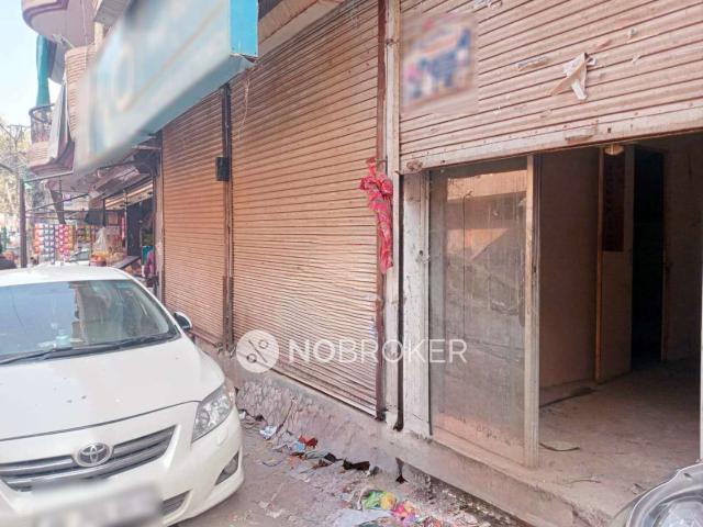 Flat for sale in West Delhi, Deri
