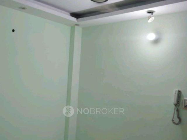 Flat for rent in South West Delhi, Deri
