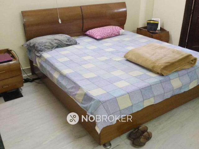 Flat for rent in Deri
