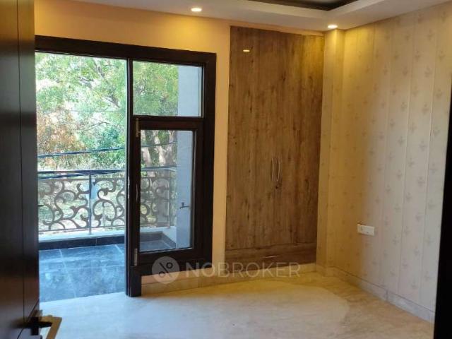 Flat for rent in North Delhi, Deri