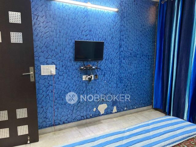 Flat for rent in North West Delhi, Deri