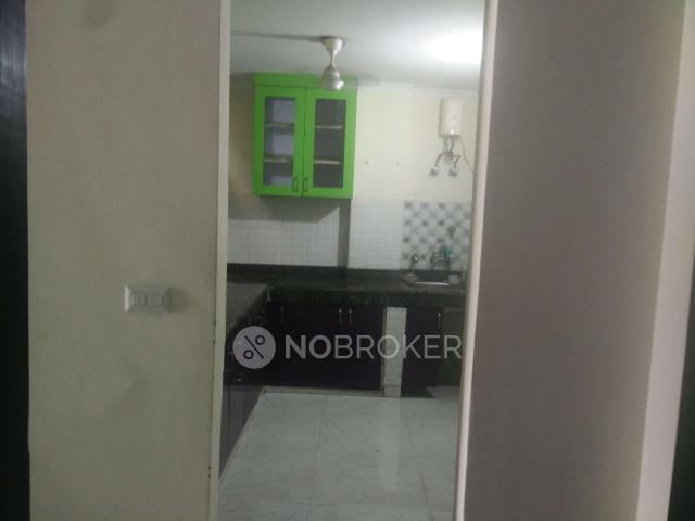 Flat for rent in South Delhi, Deri
