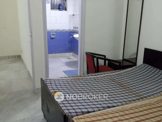Flat for rent in South Delhi, Deri