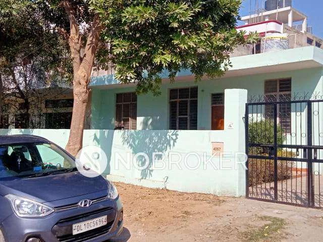 Flat for rent in Hariana