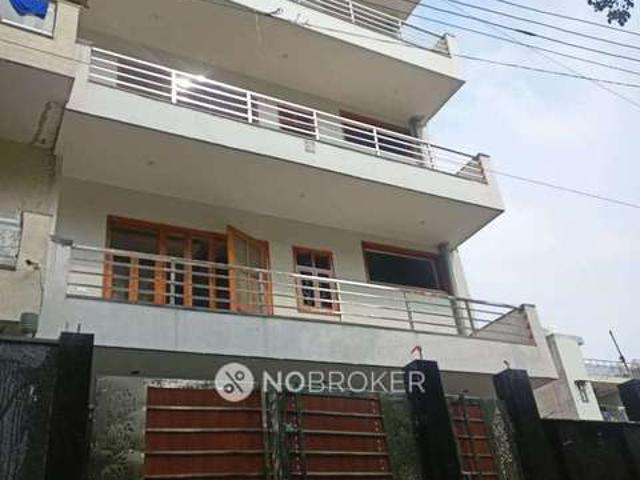 Flat for rent in Hariana