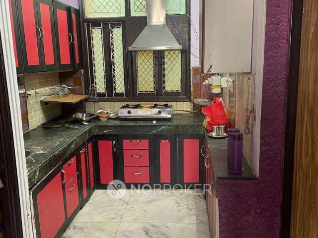 Flat for rent in West Delhi, Deri